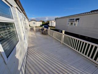 Great Caravan With Spacious Decking Southview Holiday Park, Skegness Ref 33035V - Skegness - 9