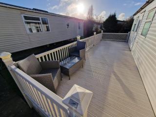 Great Caravan With Spacious Decking Southview Holiday Park, Skegness Ref 33035V - Skegness - 8