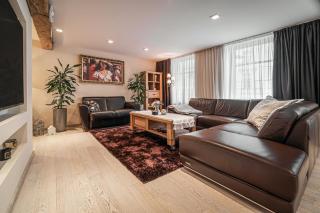 Luxurious and Royal Apartment in the Old Town - Bratislava - 8