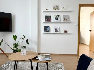 96m2 Designer Apartment, FREE Garage Parking - Praga - 3