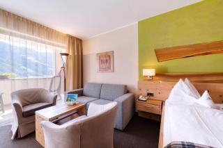 Vitalpina Hotel Waldhof - 9