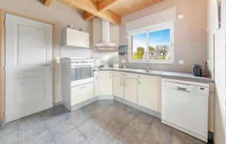 4 Bedroom Gorgeous Home In Cancale - Cancale - 4