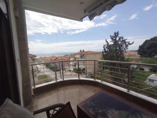 Charming New Apartment with Stunning Sea View - Flogita - 5