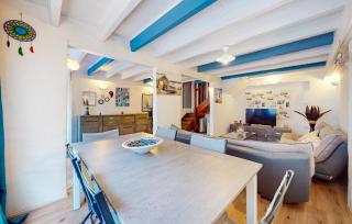 3 Bedroom Gorgeous Home In Royan - Royan - 9