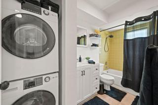 Brand New 2Bed in Bonita's Heart with Superb Patio and Garden - 1