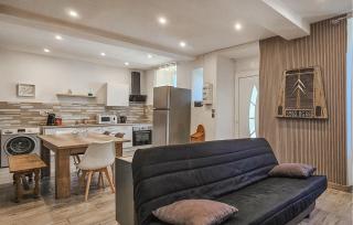 Stunning Home In Thenay With Wifi - Thenay - 6