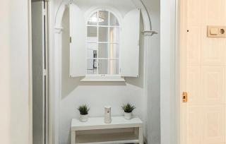 2 Bedroom Stunning Apartment In Rota - 3