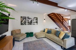 The Surf Pad - Oceanstays - Yamba - 8