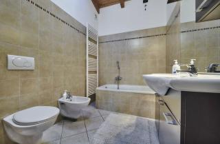 Twins attic in the center - 3