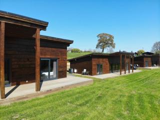 Meadow Valley Lodge 1 - 8