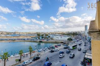 Lovely Waterfront Apt with Stunning Views in Gzira by 360 Estates - Il-Gżira - 4