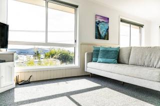 Suncatcher St Helens - Views - Sleeps 4 - St Helens - 2