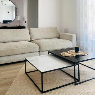 3 Bed Flat - Sleeps 6 - Pool - Garden - Parking - 6