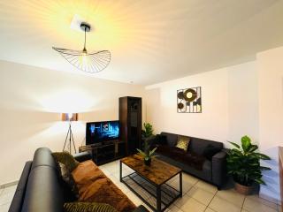 *Le Golden Tropic* Magnifique T4 Terrasse+Parking - Vaulx-en-Velin - 6