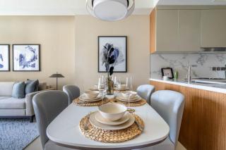 GuestReady Holiday Homes - Downtown Dubai Lux - Dubai - 3