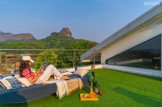 Ekostay Kingfisher Villa I Indoor Pool I Cloud 9 - Lonavala - 4