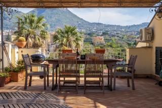 La Mela - De Vivo Realty - Meta - 6