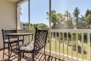 Community Pool and Hot Tub North Myrtle Beach Condo - Myrtle Beach - 9