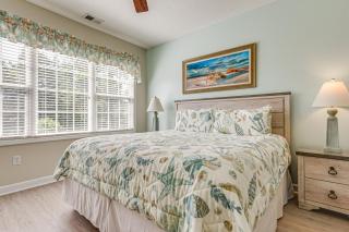 Community Pool and Hot Tub North Myrtle Beach Condo - Myrtle Beach - 1