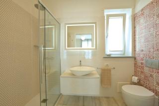 luxury apartament con garage vista mare alassio per 6 persone - 9