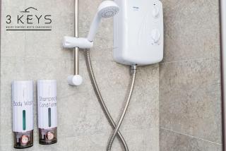 Contractors monthly discounts - WIFI - 5mins to Airport, HS2 & NEC - Sheldon - 6