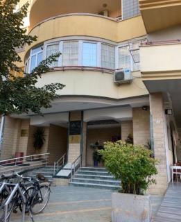 Urban Charm Studio with Balcony - Tirana - 9