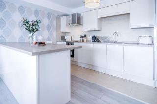 Harbour View - 2 Bedroom Apartment - Milford Haven - Milford Haven - 3