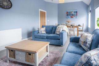 Harbour Heights - 2 Bed Apartment - Milford Haven - 6