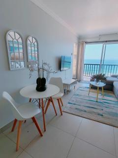 OCEAN BREAKAWAY - Power back up, 2 Adults & 3 Kids only, Umdloti - Umdloti - 7