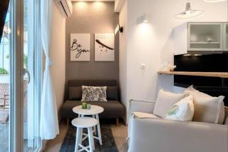 Phaedrus Living Modern City Flat Gkyzi - Atene - 4