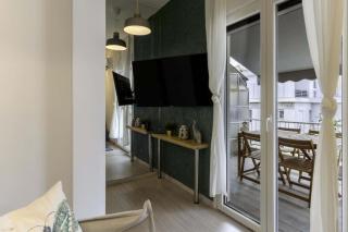 Phaedrus Living Modern City Flat Gkyzi - Atene - 1
