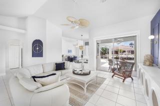 Waterfront home with pool table, heated pool and dock - 7