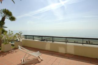 Residence Sole Mare Alaxi Hotels - 1