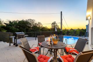 Charmantes Apartment im Grünen mit Pool - Labin - 7
