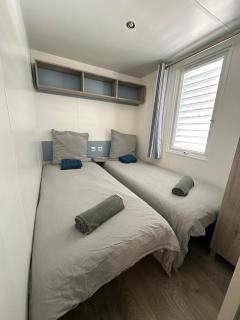 Large Mobile Home on 4star Camping - 1