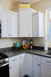 Modern 3 Bedroom Home - Cottonwood - 1