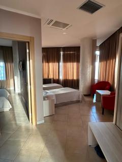 Hotel Terminal Tirana - Bregu i Lumit - 5