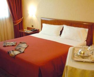 Montresor Hotel Tower - 6