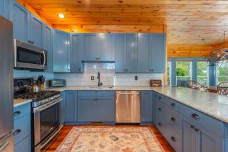 Harborside Haven - 8