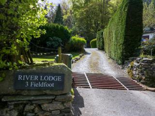 River Lodge - 7