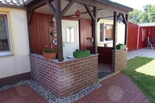 Wunderschönes Ferienhaus in Altwarp mit Grill - Altwarp - 0