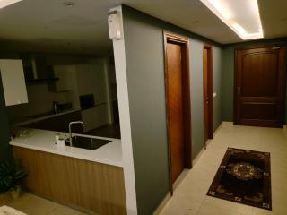 Where stunning city views equal the stellar style inside in Gold Crest - Lahore - 5