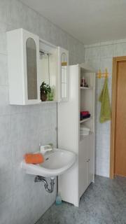 Ferienwohnung mit Garten in unmittelbarer Nähe zum See, ideal zum Angeln und Baden - Bobitz - 4