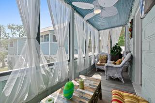 Casa Bella- Chic, Retro Apt- Steps to Historic District! - 5