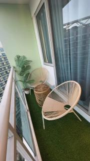 Klynne's Staycation Azure Urban Resort Residences - Manila - 9