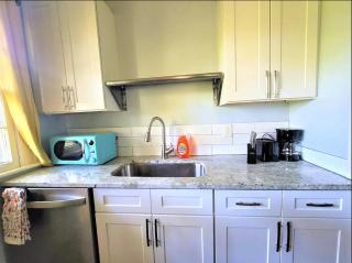 Cozy King bed & Queen Sofa bed & Room TV Wifi - Decatur - 1