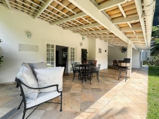 Casa com piscina privativa a 100m da Praia de Paúba - São Sebastião - 1
