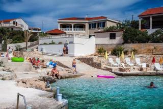 Ferienhaus mit Privatpool für 8 Personen ca 150 m in Rogoznica, Dalmatien Norddalmatien - 4