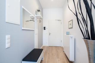 Exklusive Ferienwohnung Mit Balkon Und Meerblick - 1