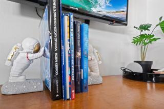 Lunar Beach Bungalow - 3